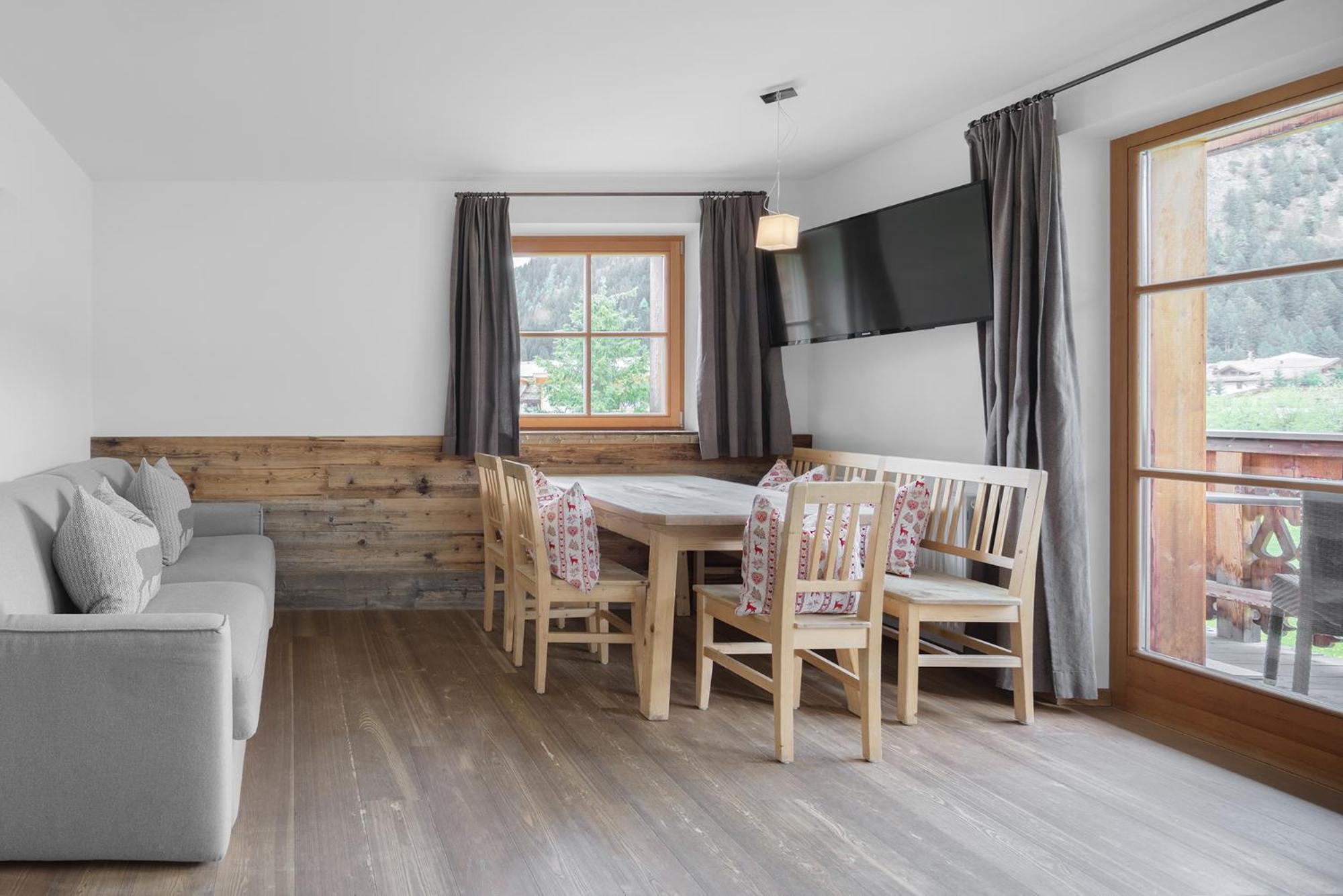 Chalet Ciasa Tino & Sara - Belaval Apartments Corvara In Badia Exterior photo