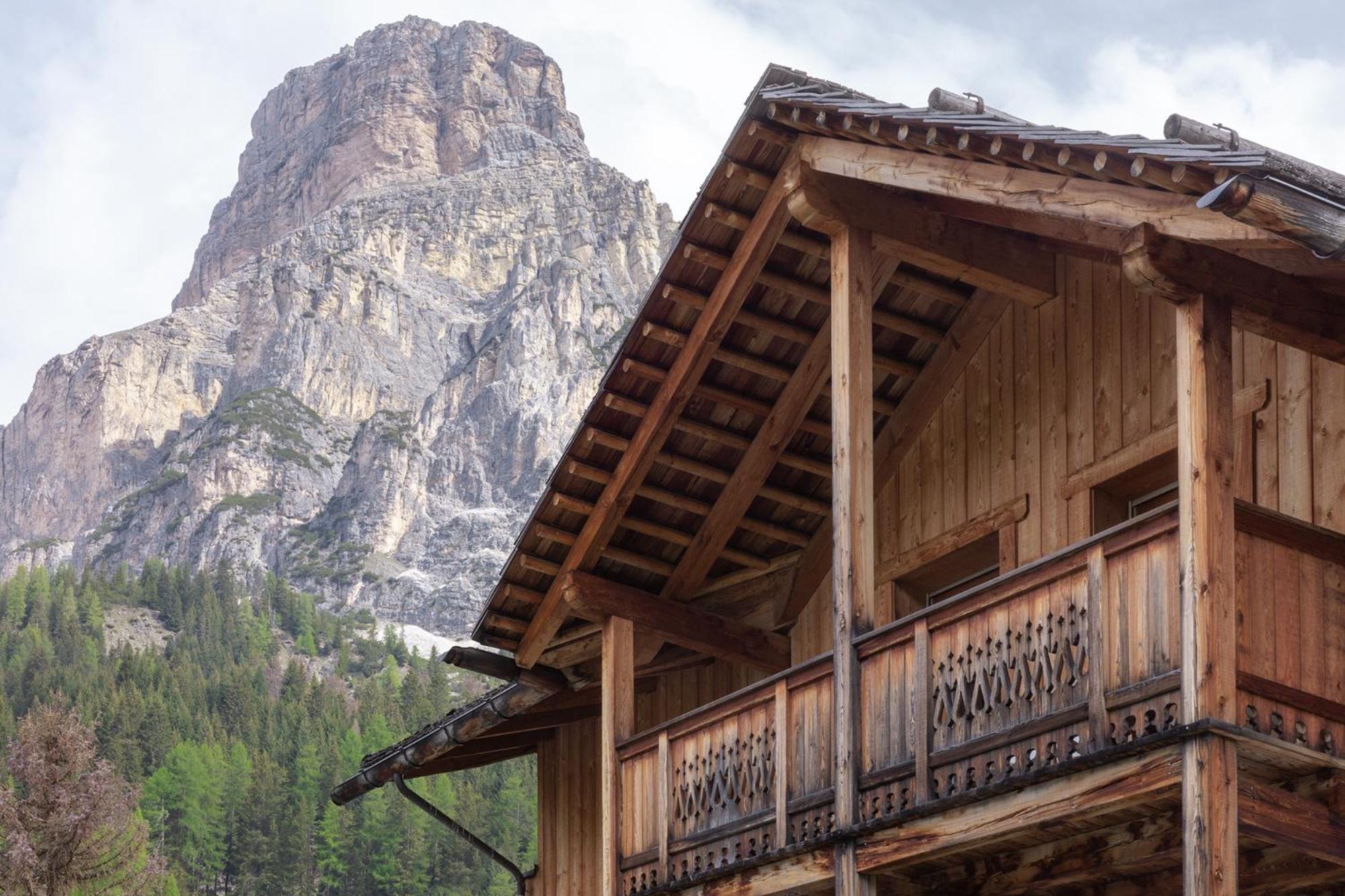 Chalet Ciasa Tino & Sara - Belaval Apartments Corvara In Badia Exterior photo